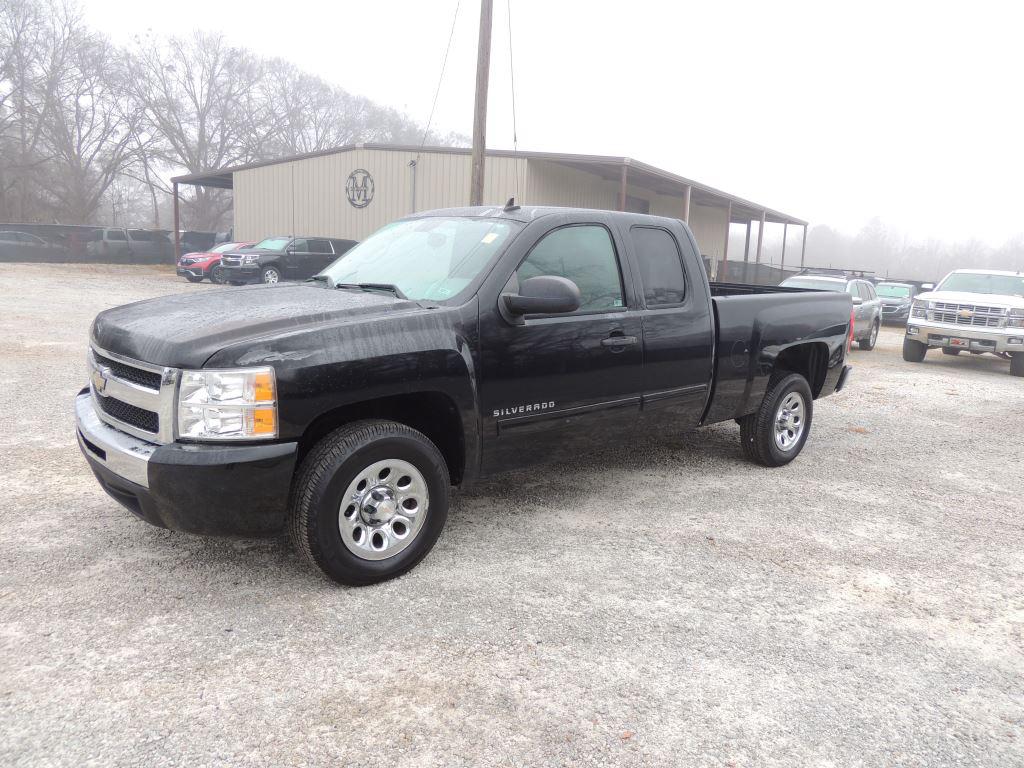 2011 Chevrolet Silverado 1500 LS's photo