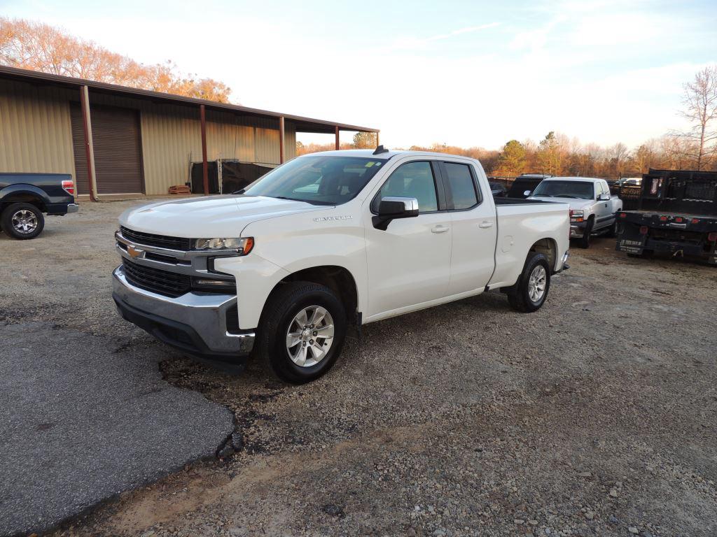 2020 Chevrolet Silverado LT's photo