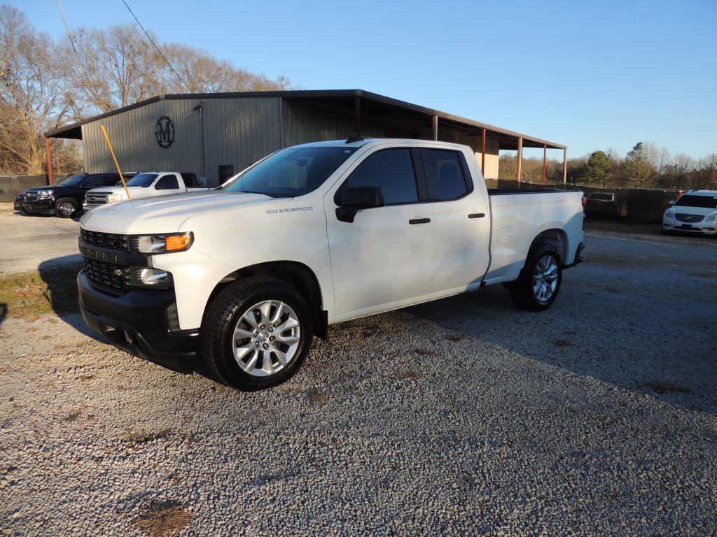 2019 Chevrolet Silverado Base's photo