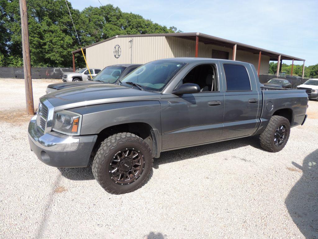 2005 Dodge Dakota SLT