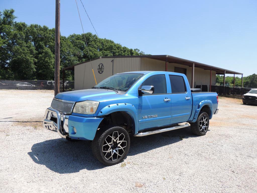 2012 Nissan Titan SV