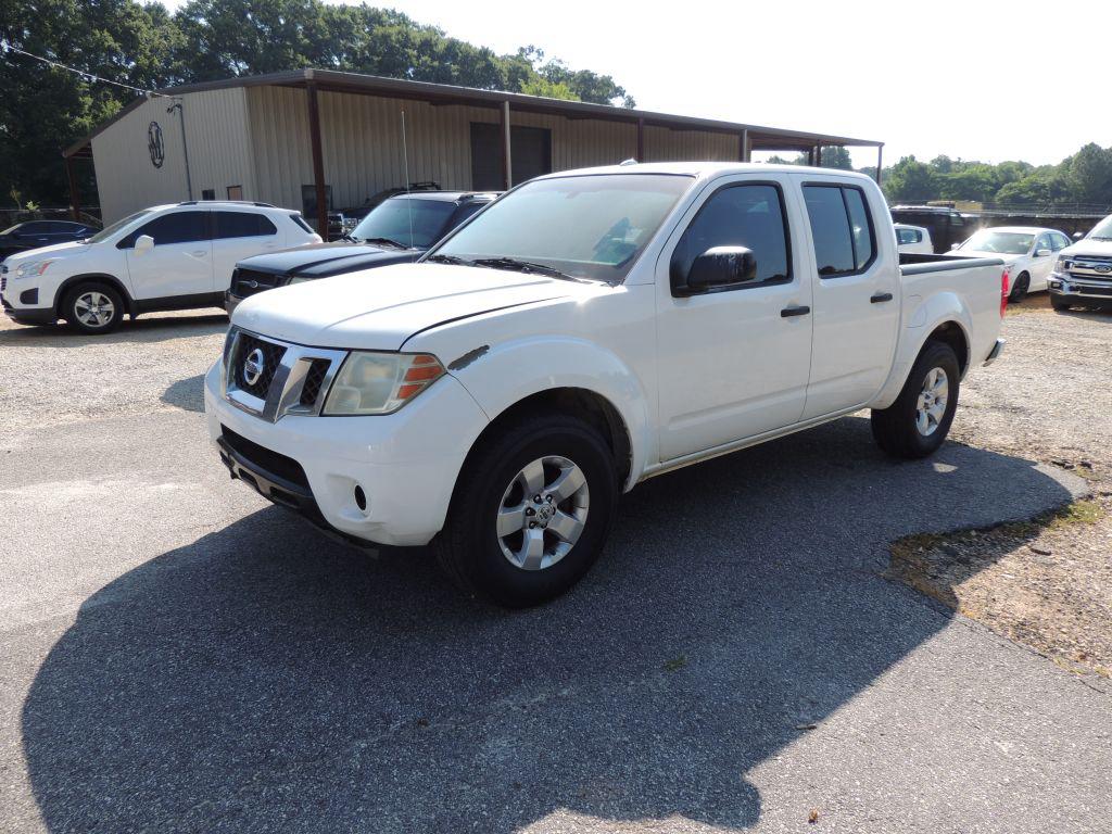 2012 Nissan Frontier 4.0 SV Crew Cab 4X2 AT SWB's photo